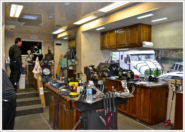 2012-callaway-tour-van-10
