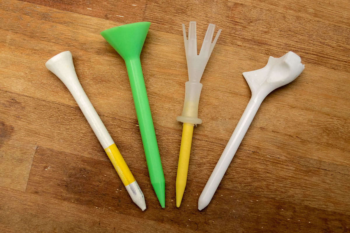 Golf Tees come in all different shapes and sizes. The beginning golfer can struggle to know which to choose.