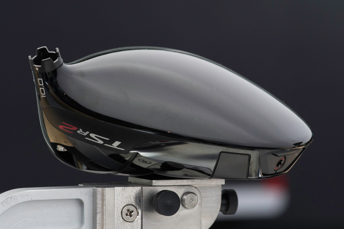 The boat tail design of the Titleist TSR2 Driver