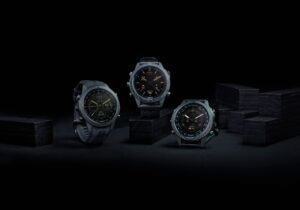 Garmin MARQ Carbon Collection