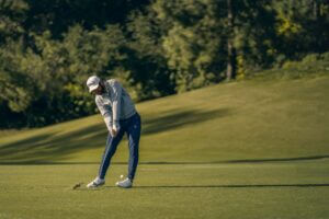 What Tour Fitters Know About Long-Iron Setup That Most Golfers Don’t
