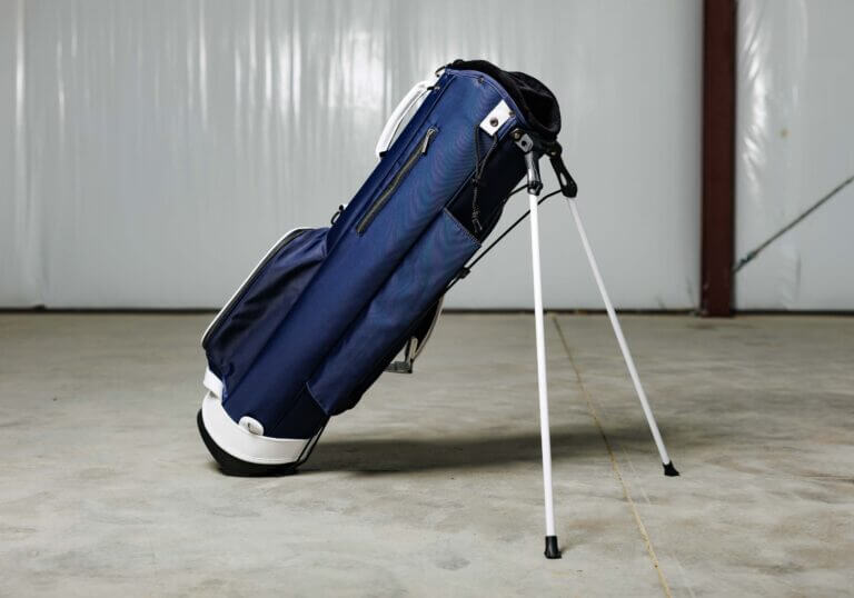Penfold Sunday Stand | MyGolfSpy