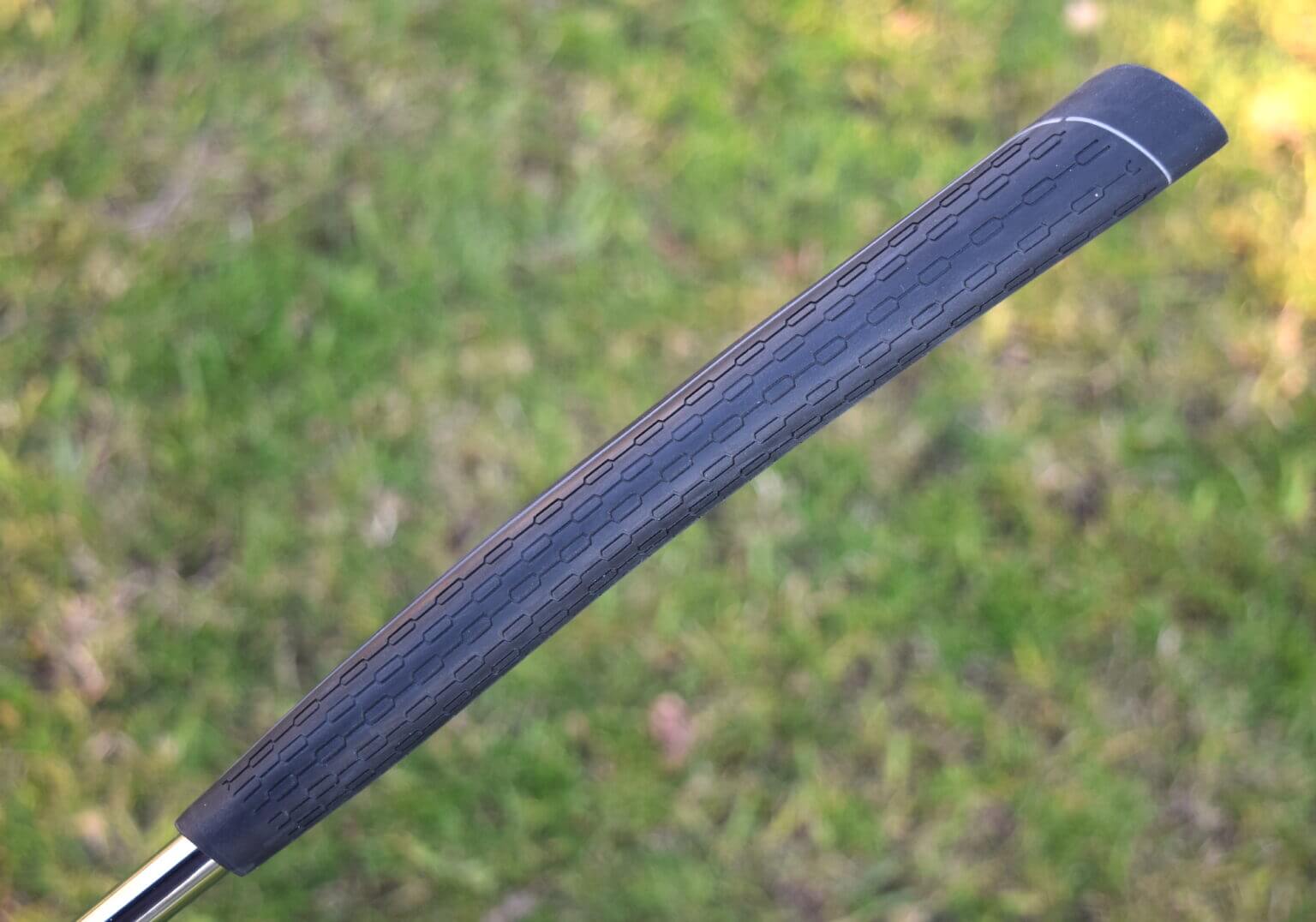 Grande poignée putter Scotty Cameron Custom Shop noire rouge
