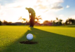 Most Expensive Versus Least Expensive Blade Putter (2025)