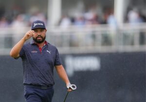 J.J. Spaun Made 136 Feet Of Putts In His Last Seven Holes—With This L.A.B. Putter