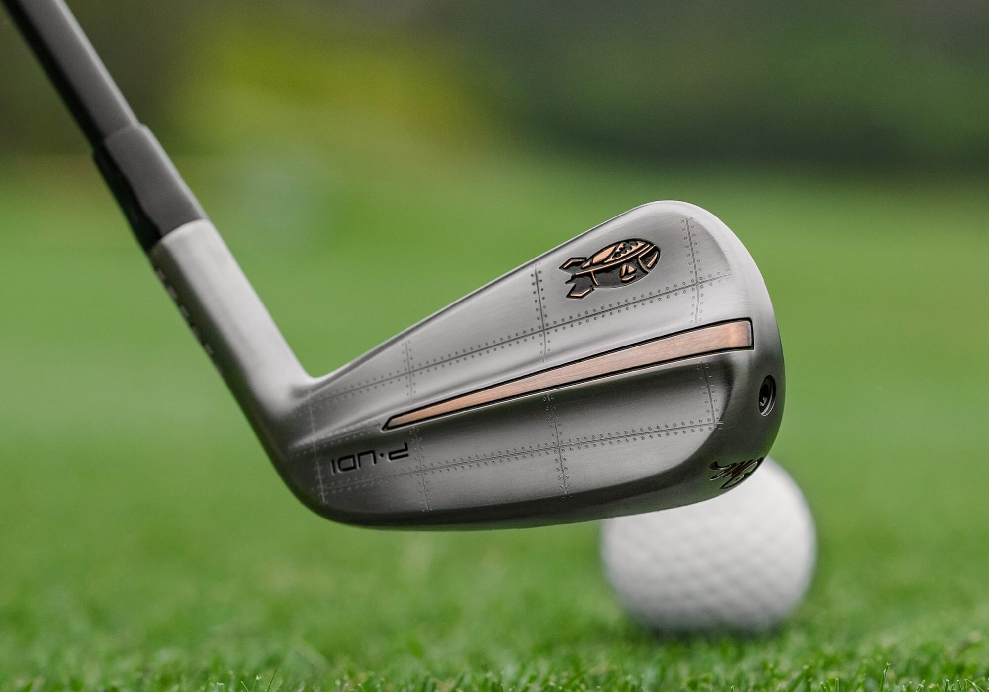 This New TaylorMade Driving Iron Might Be The Coolest Thing