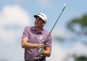 Captain Bradley Snubs Himself