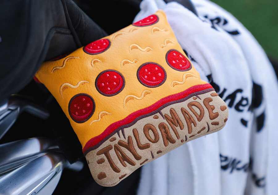 TaylorMade TP5x Pizza Party headcover