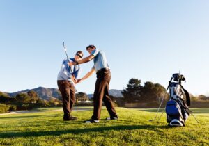 Golf Lessons Versus Practice: Which To Choose?