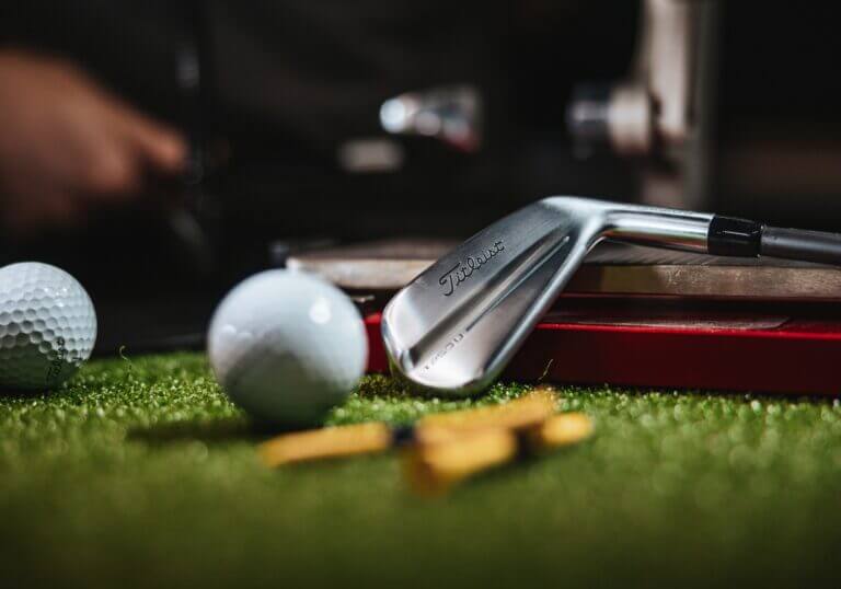 Titleist T250•U