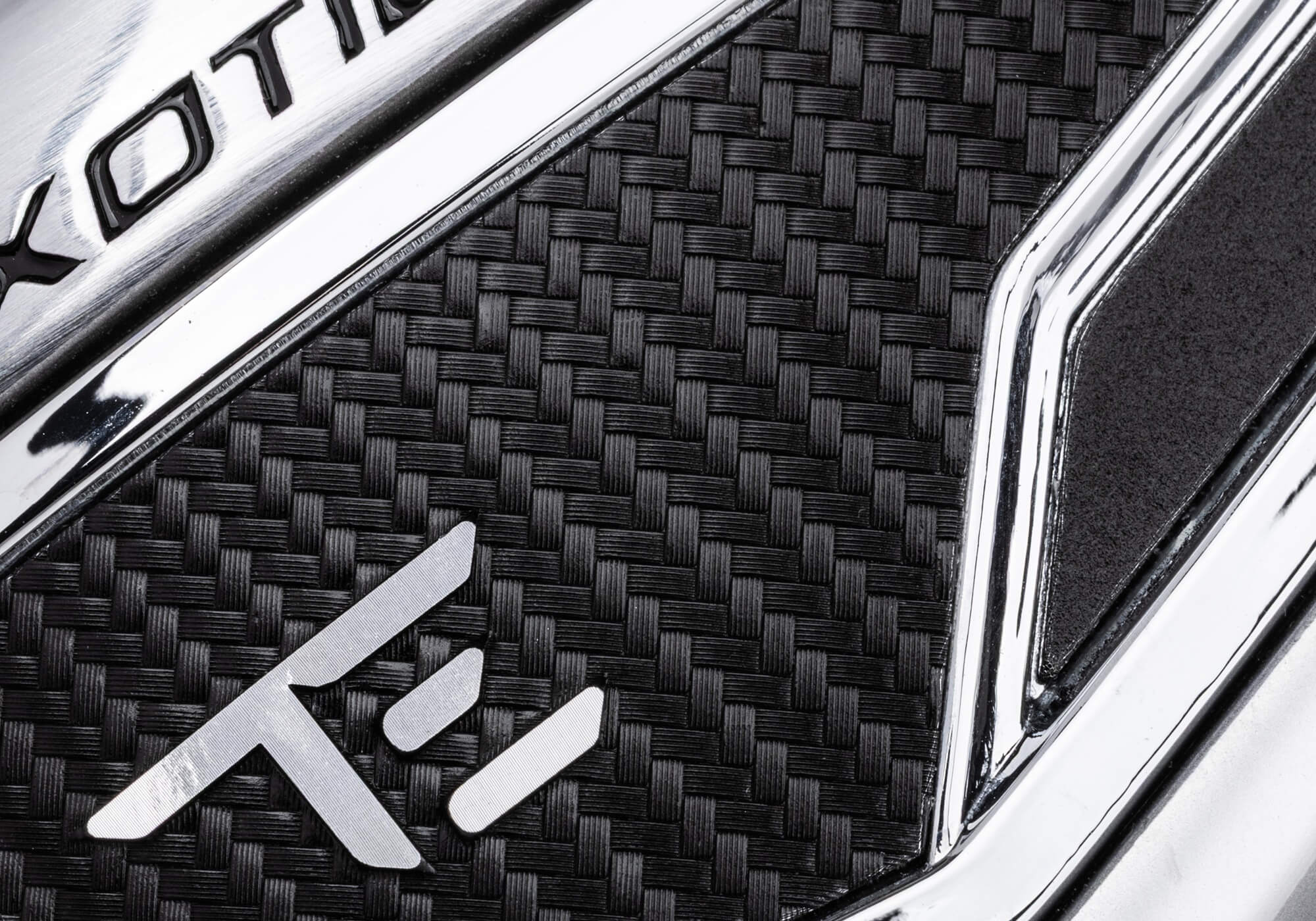 Tour Edge Exotics Max irons