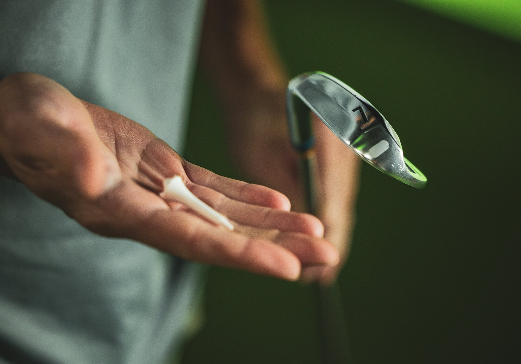 using an iron on a par 3