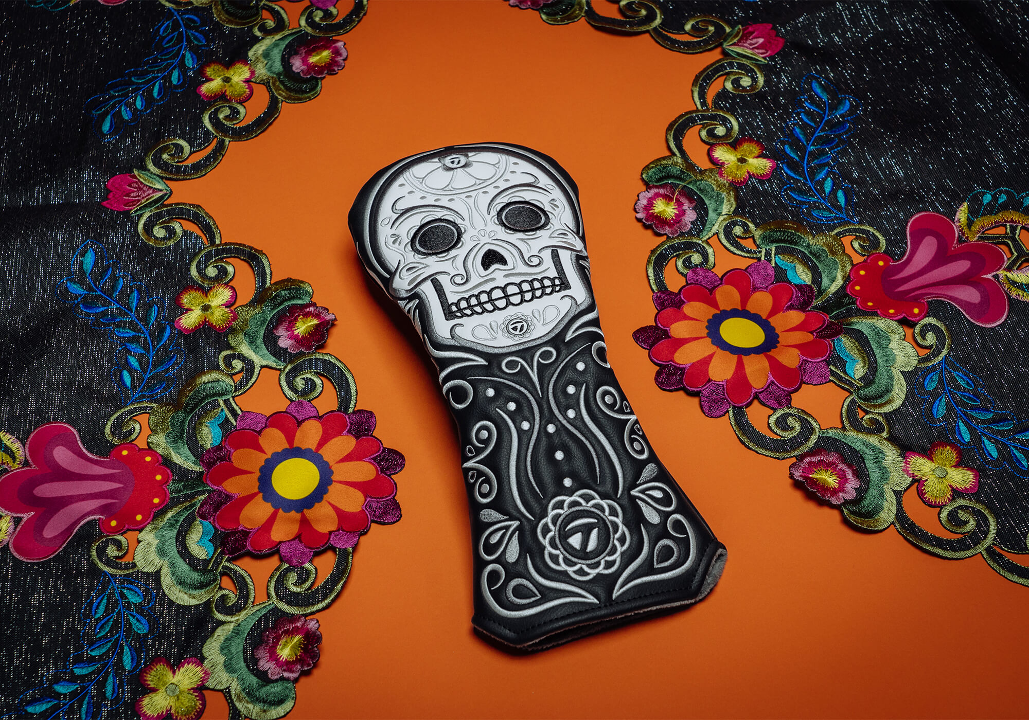 TaylorMade Dia de los Muertos Collection _ driver headcover