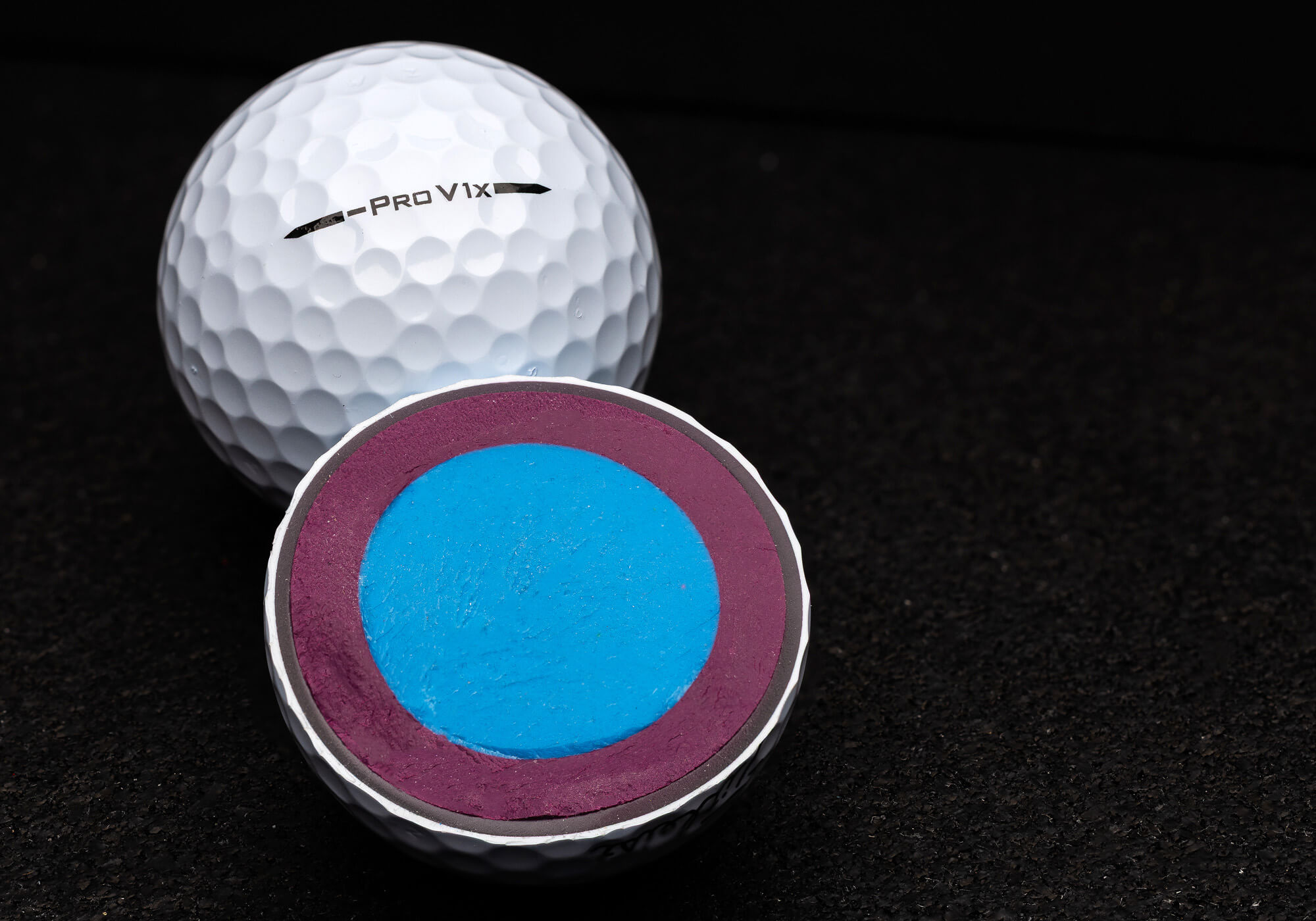 A 2026 Pro V1x Left Dash next to a cutaway revealing the core.