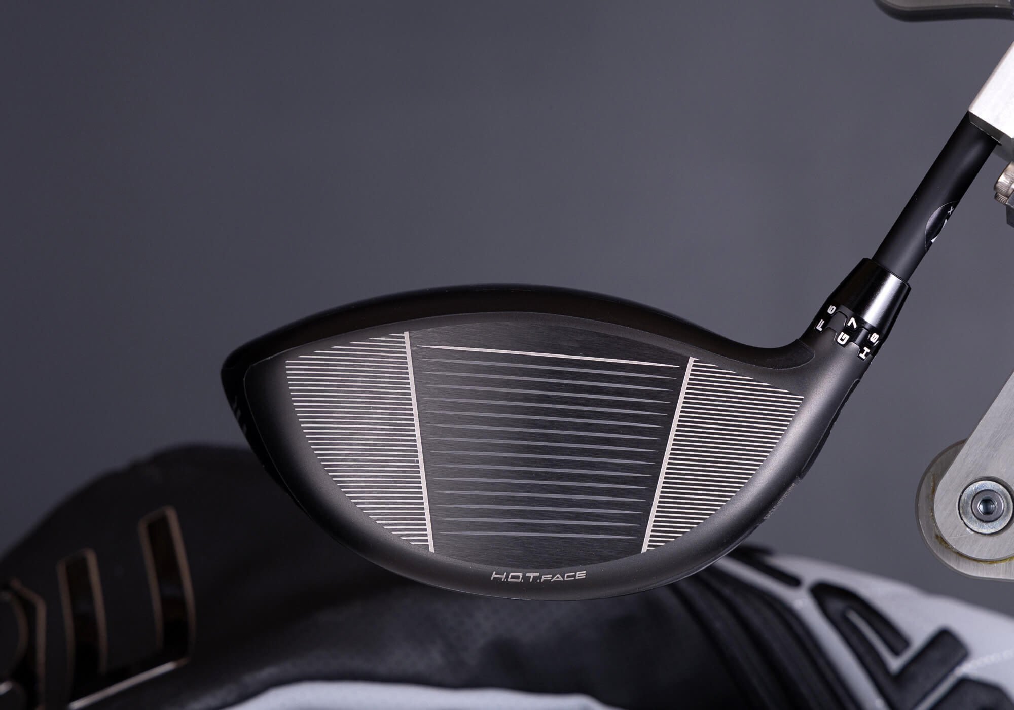 A face  view of the COBRA OPTM LS Driver
