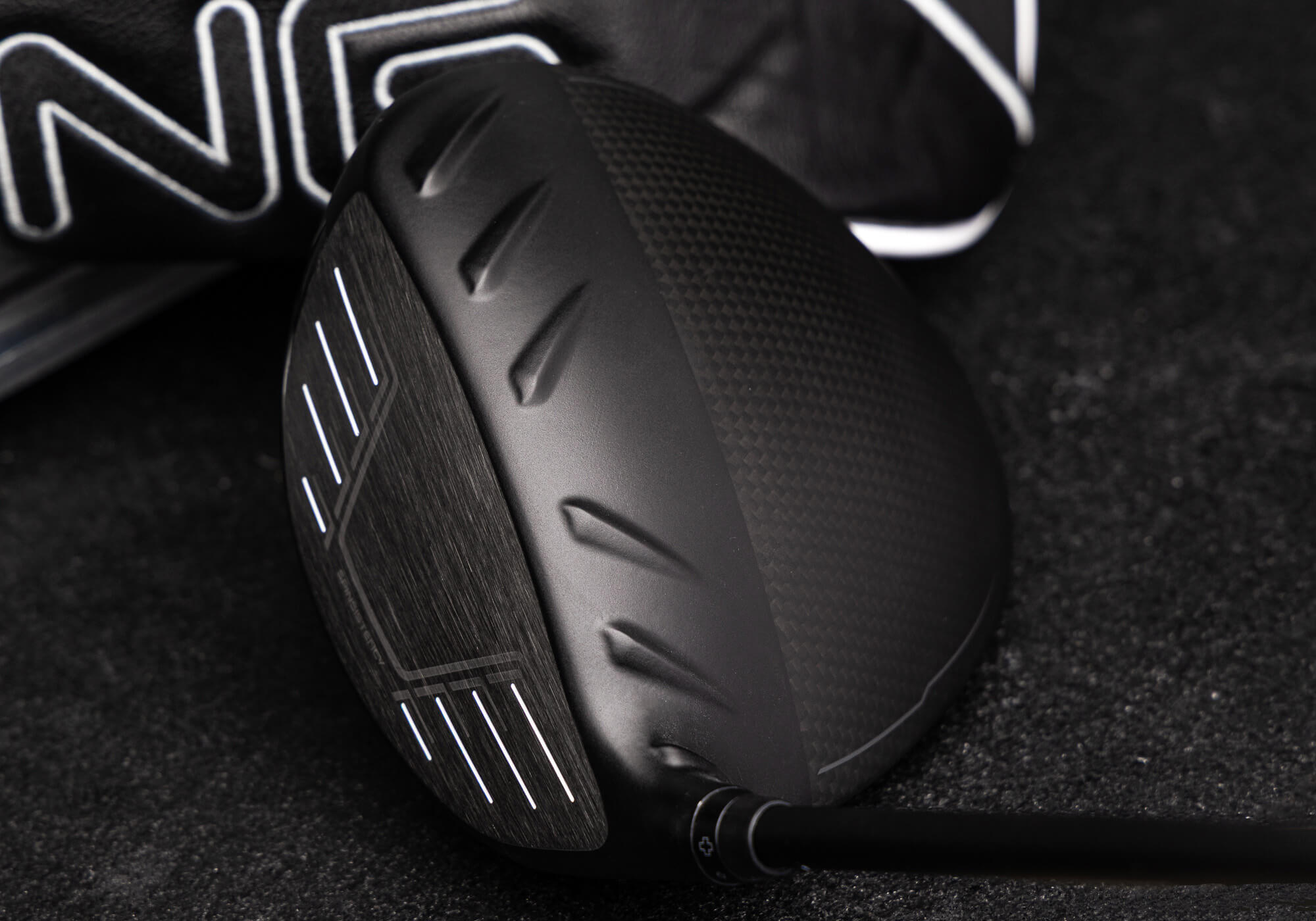 the crown and face of the PING G440 K Driver
