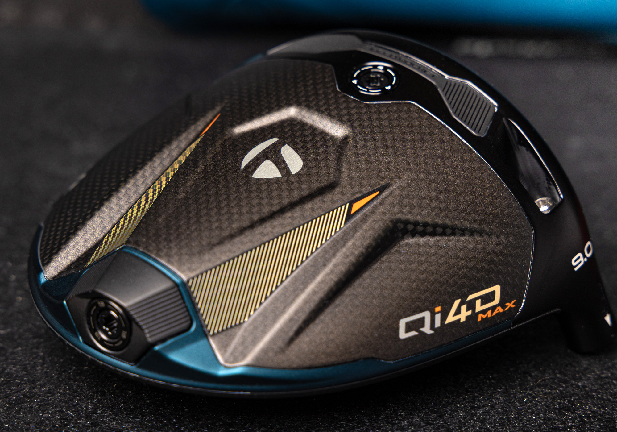 The aluminum chassis of the TaylorMade Qi4D Driver