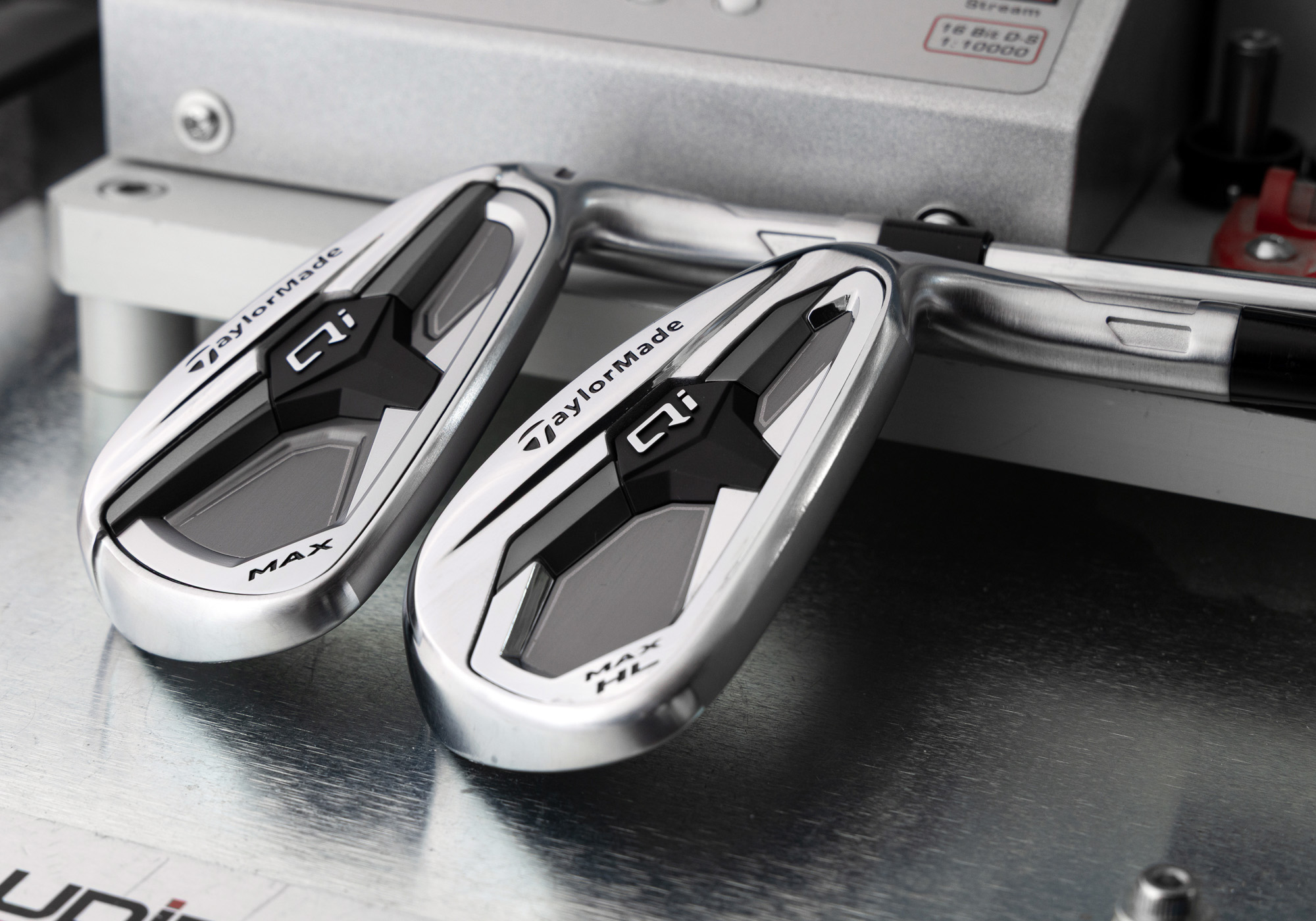 TaylorMade Qi Max and Qi Max HL cuffs