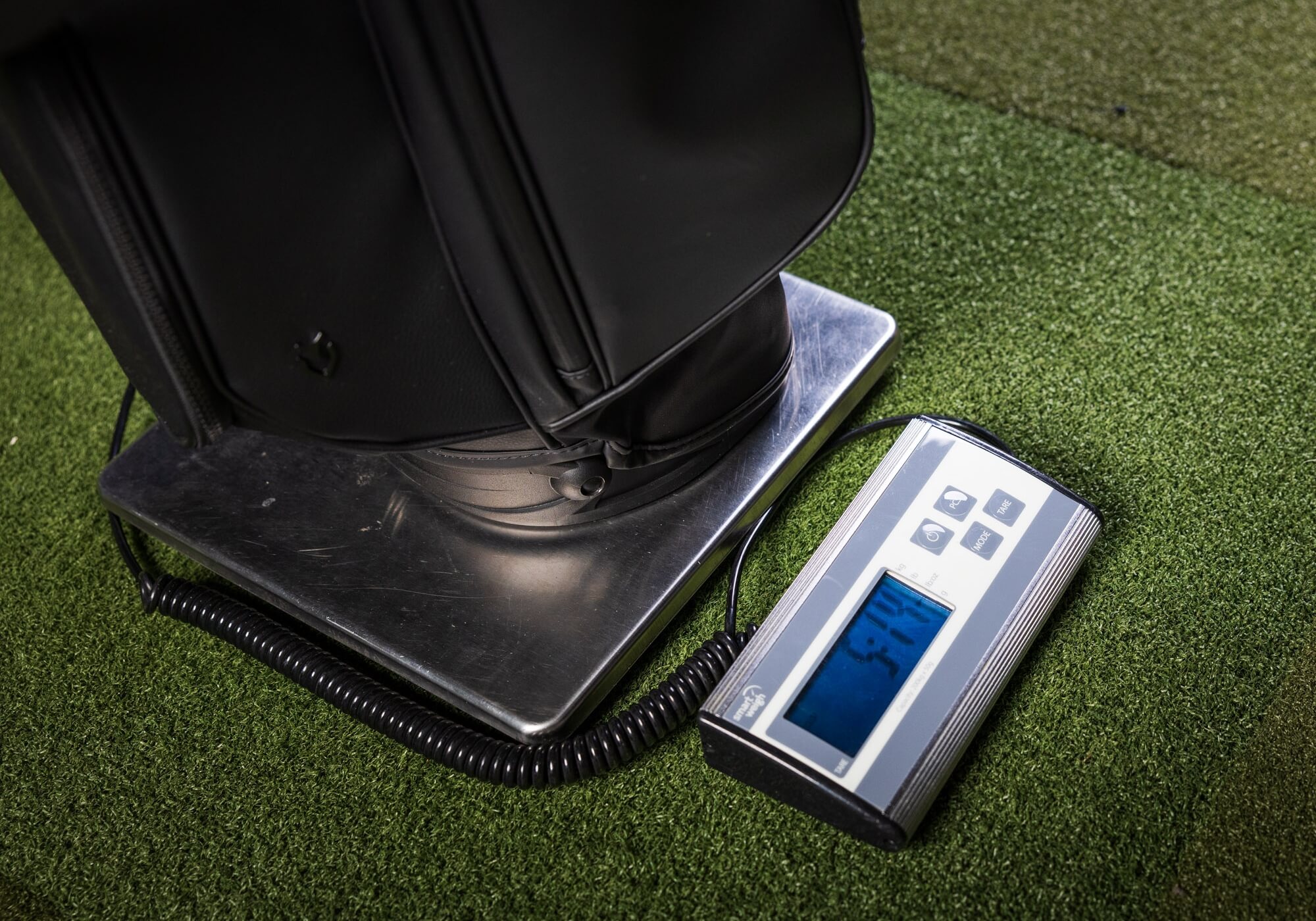 Best Sunday Carry Bags of 2026_Weight 1