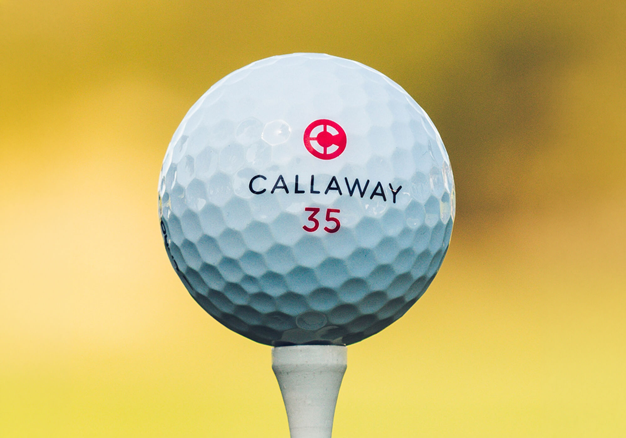 Callaway Chrome Tour X Retro golf ball in one shaft