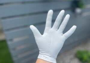 These Are The 3 Women’s Golf Gloves I Keep Reaching For This Season