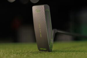 A 10-Second Dominant Eye Test That Might Fix Your Putting Alignment