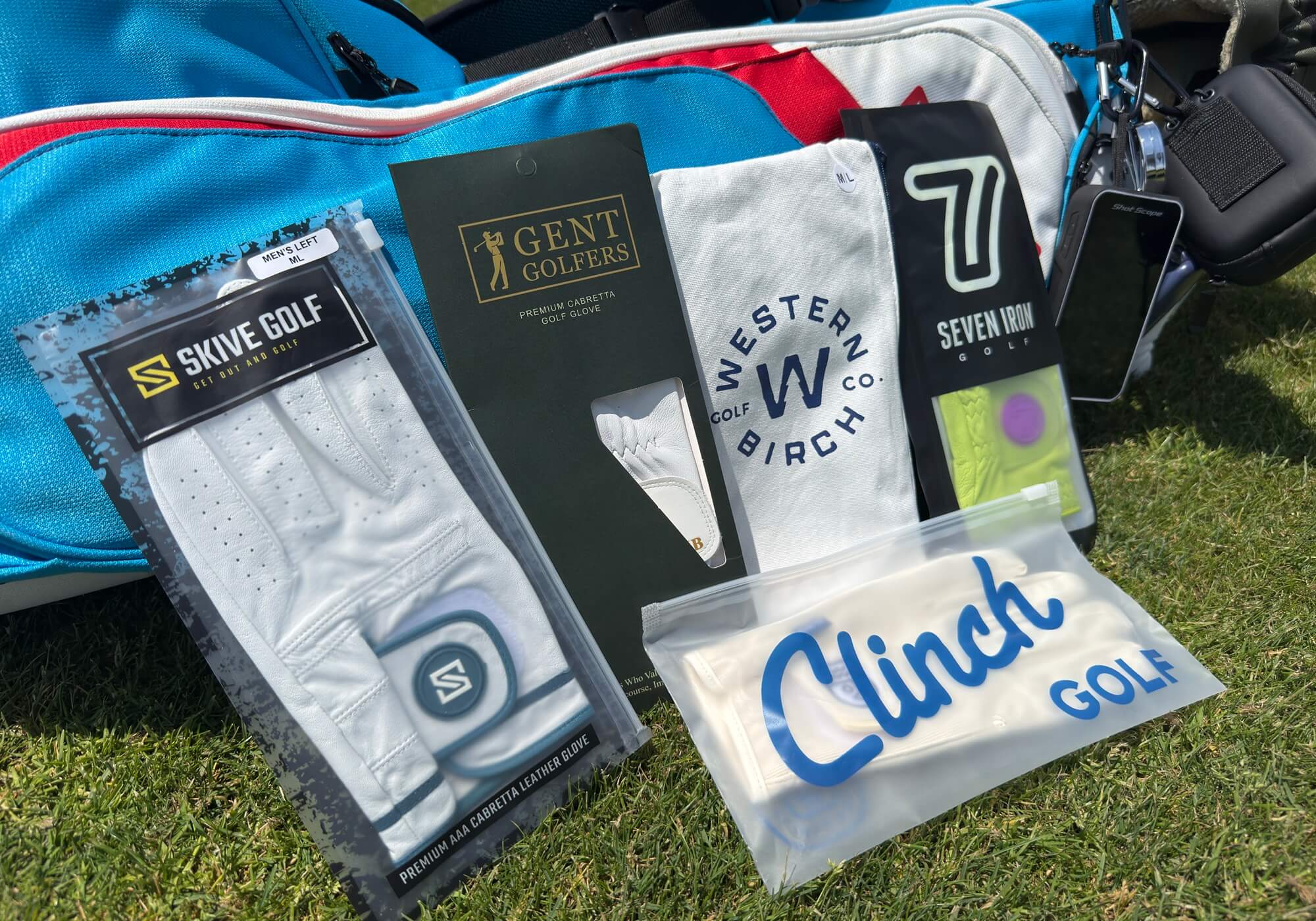 Facebook golf gloves
