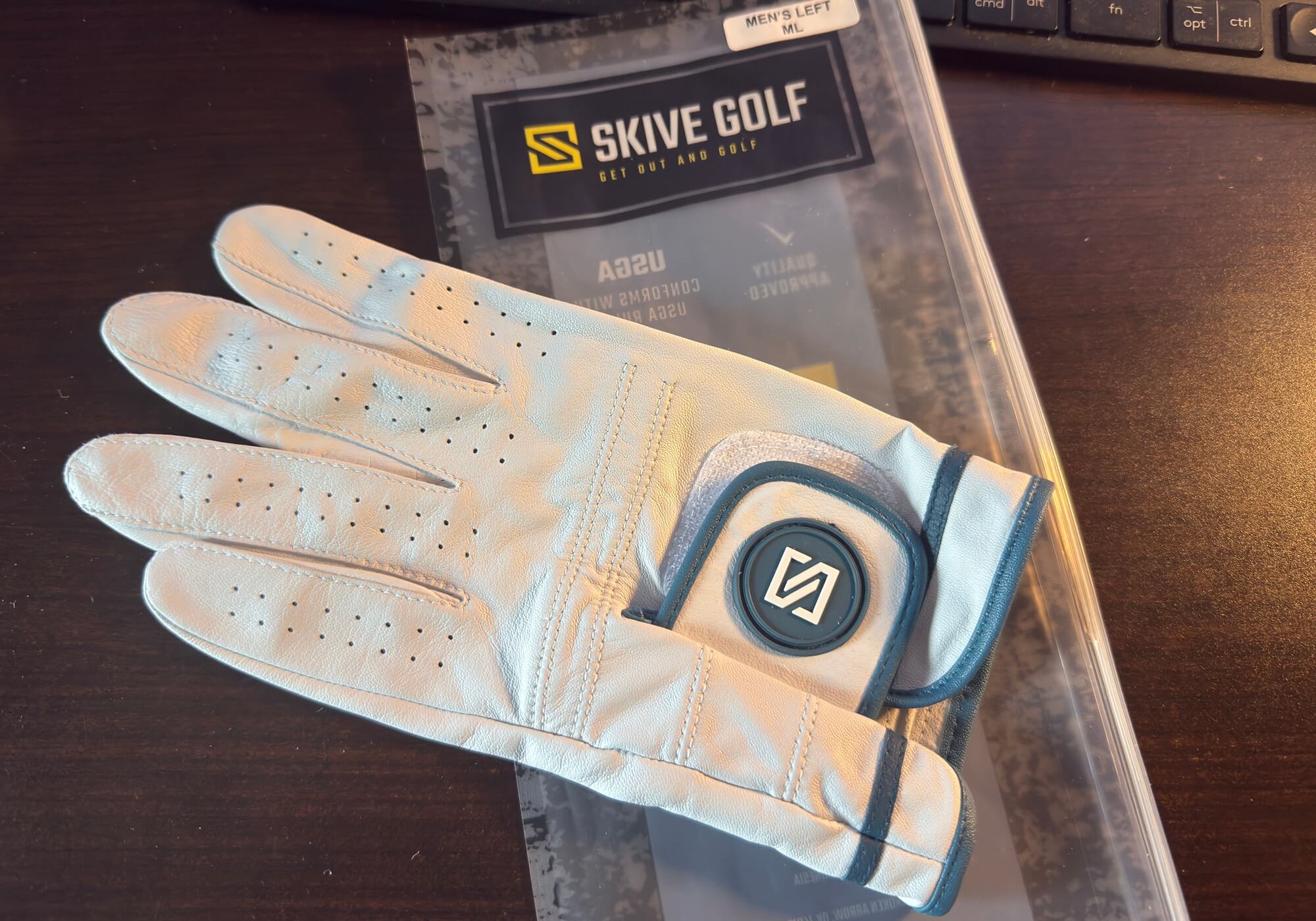 Skive golf glove
