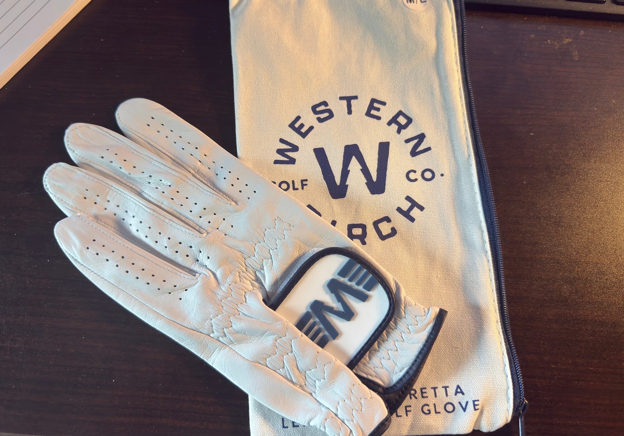 Western Birch golf glove