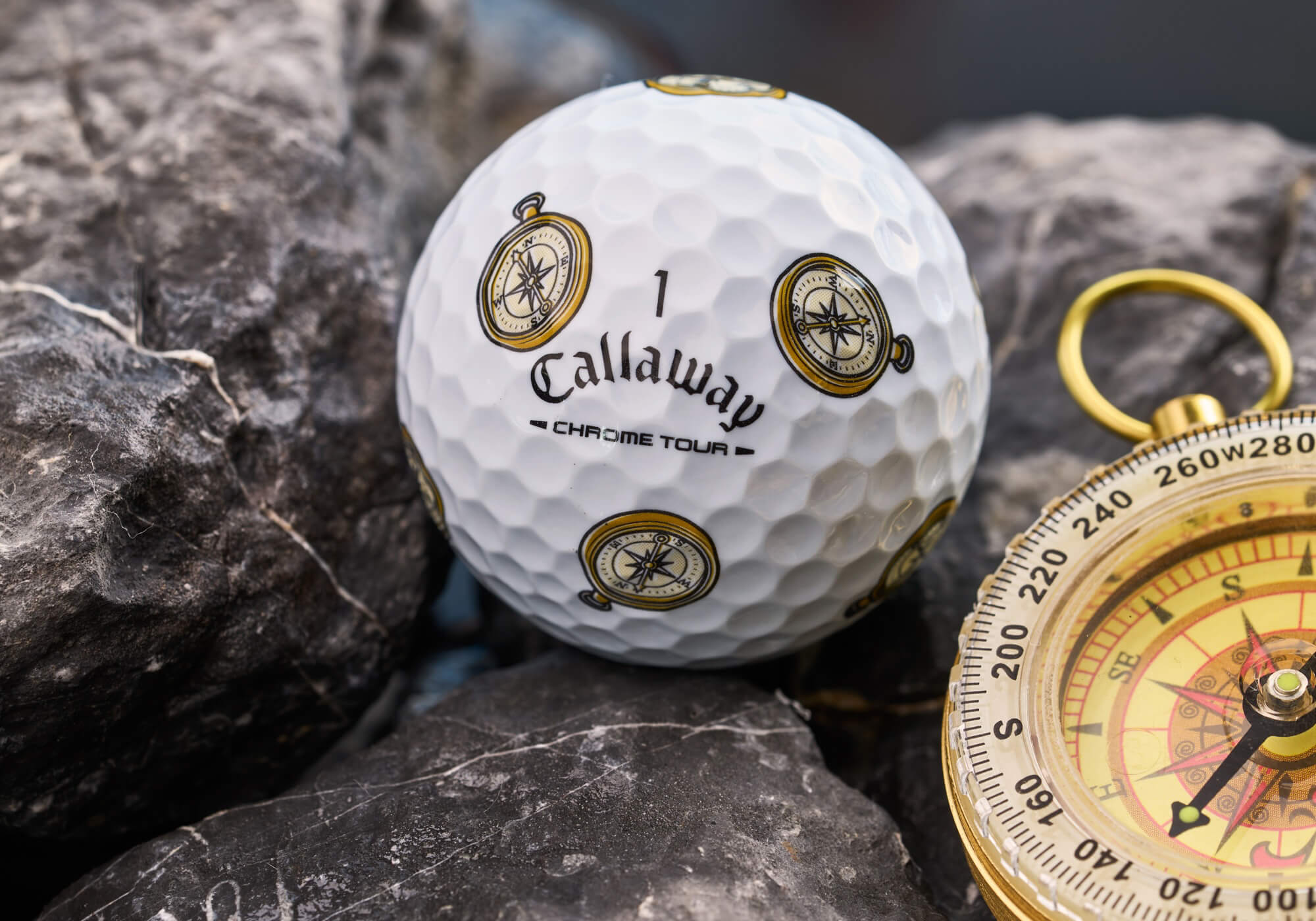 Callaway Chrome Tour June Major golf balls compass