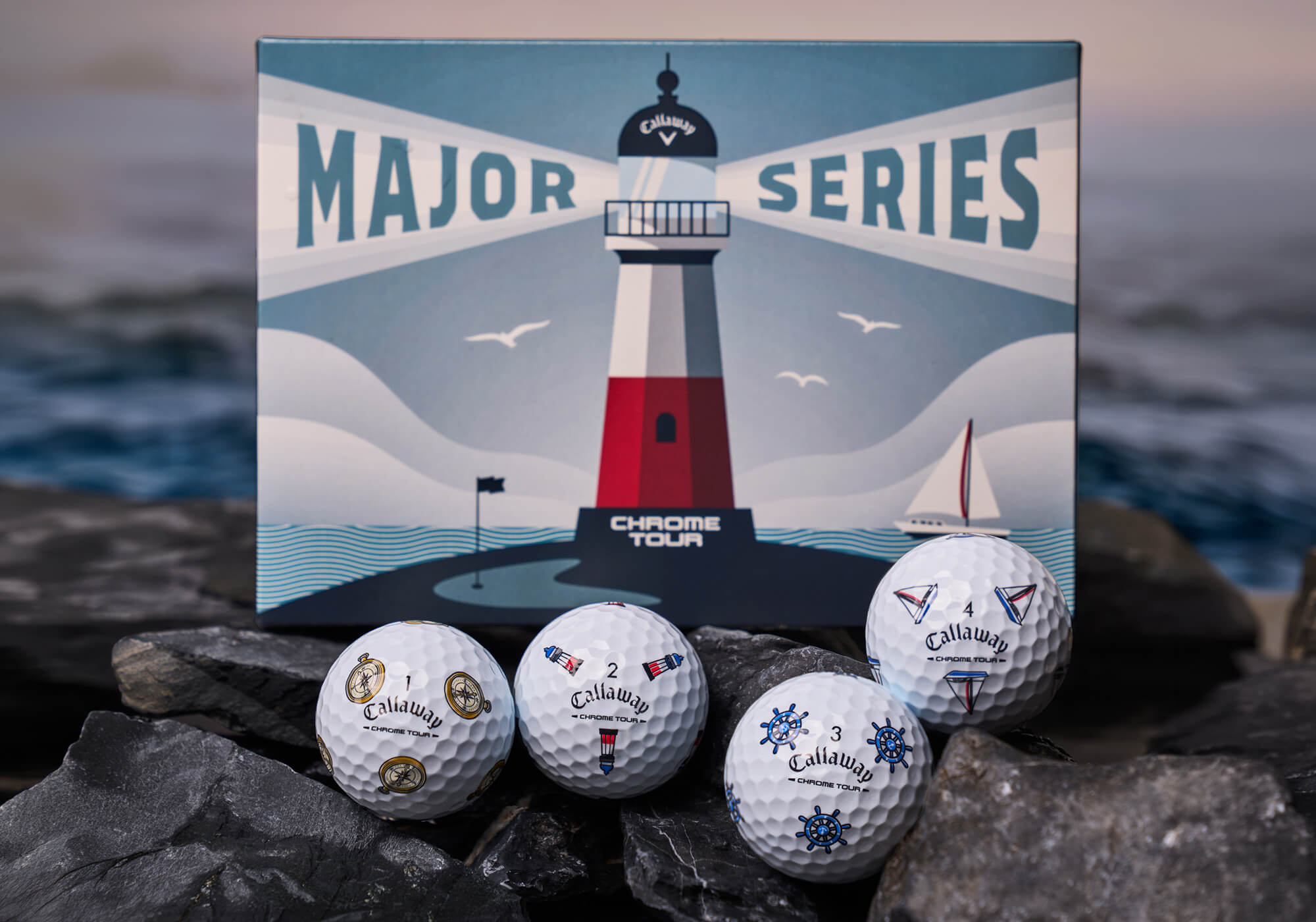 Balles de golf Callaway Chrome Tour de juin.
